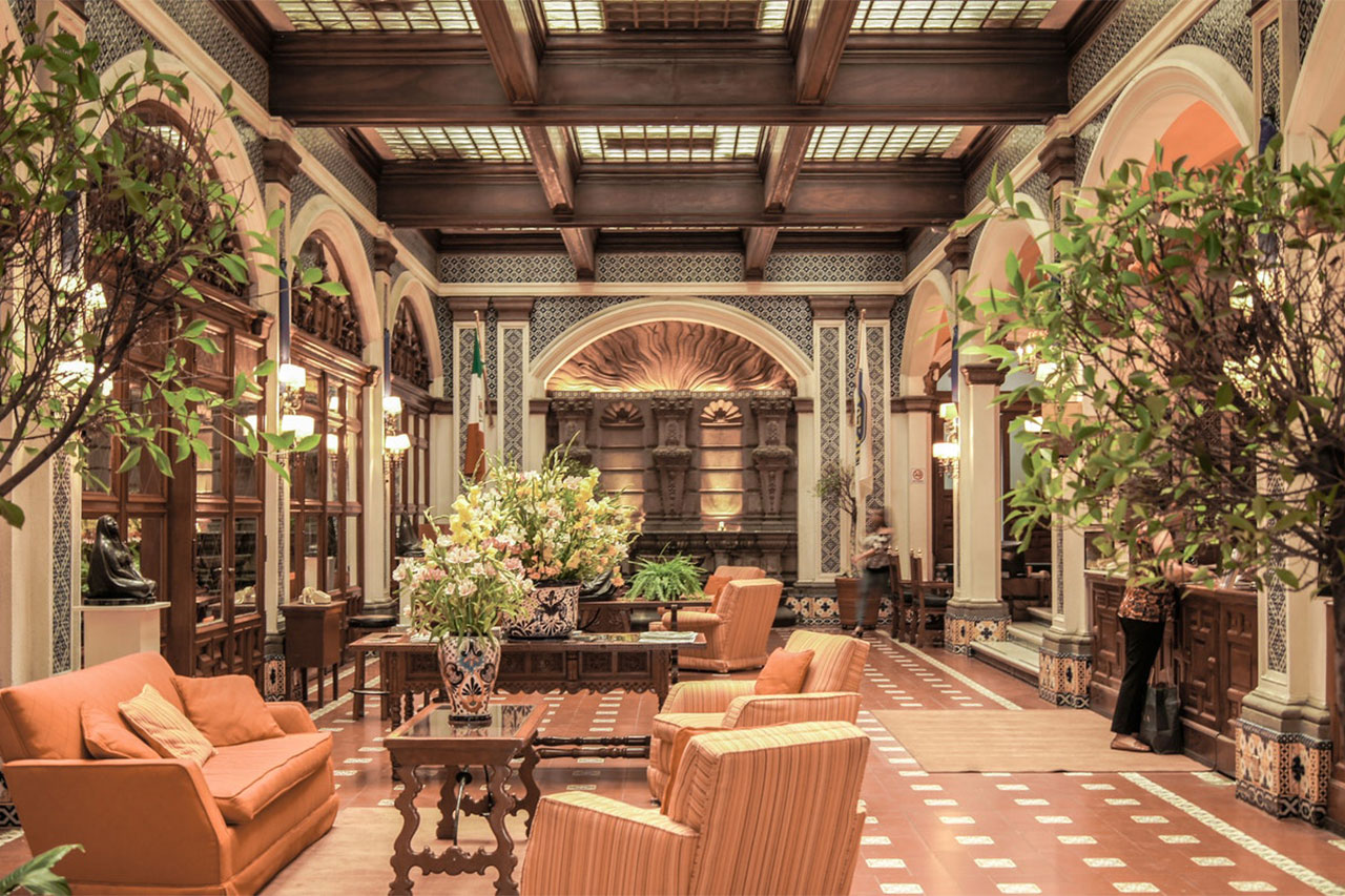 Hotel indoors